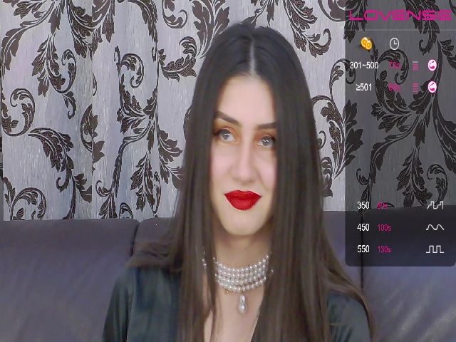 Live sex webcam photo for IamScarlet_t #272415177