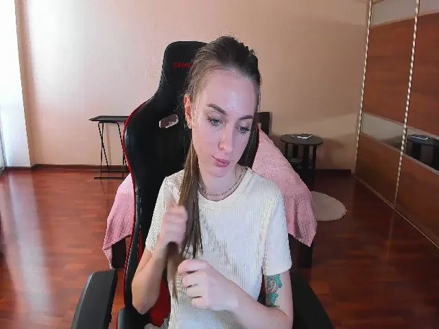 Live sex webcam photo for Iam_Sasha #272799969