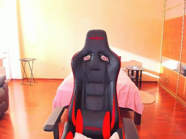 Live sex webcam photo for Iam_Sasha #272808525