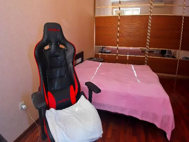 Live sex webcam photo for Iam_Sasha #272872882