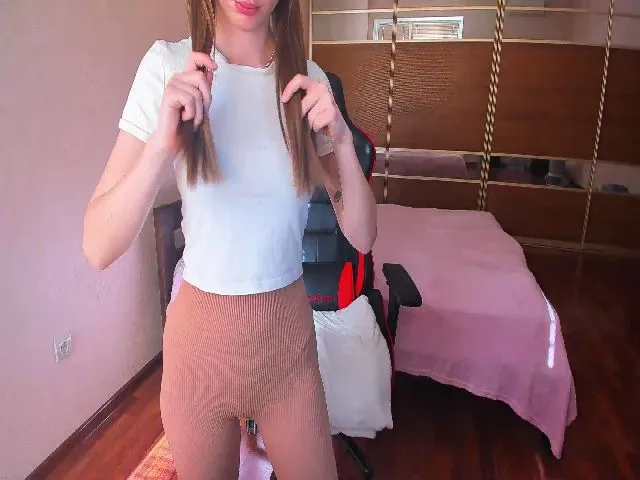 Live sex webcam photo for Iam_Sasha #272884542