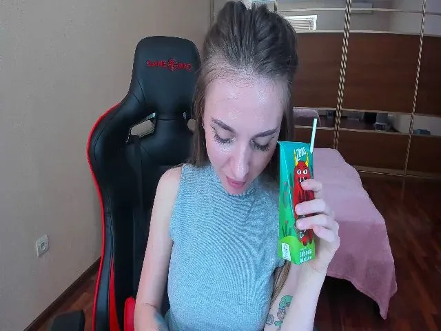 Live sex webcam photo for Iam_Sasha #272894287