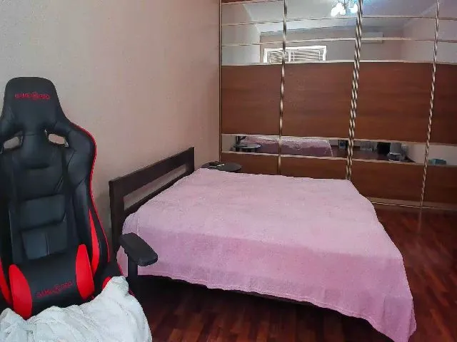 Live sex webcam photo for Iam_Sasha #272894499