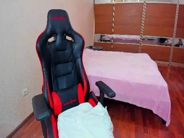 Live sex webcam photo for Iam_Sasha #272966539