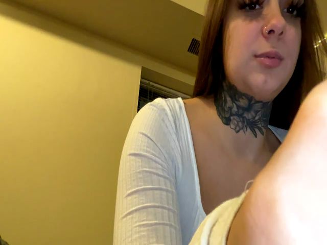 Live sex webcam photo for IllusionBby #271822672