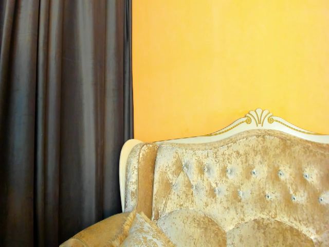 Live sex webcam photo for ImAfrodit #272984357