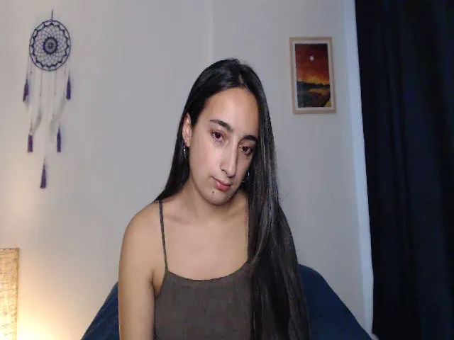 Live sex webcam photo for Im_Alicia #287897369