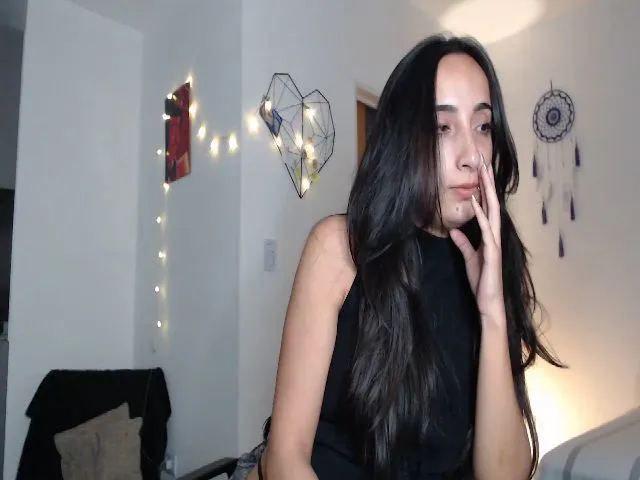 Live sex webcam photo for Im_Alicia #287897381