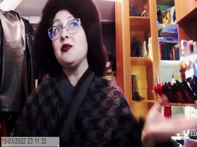 Live sex webcam photo for ImperatrizaS #272805369