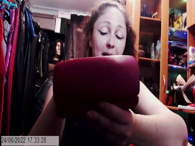Live sex webcam photo for ImperatrizaS #273848325