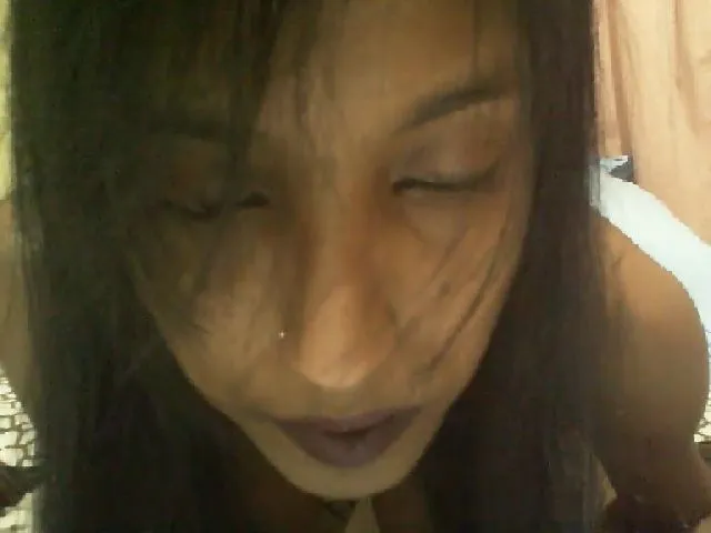 Live sex webcam photo for IndianCreamM #273958453