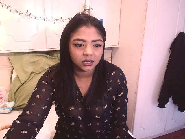 Live sex webcam photo for Indian_FireXX #273685710