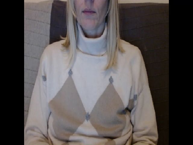 Live sex webcam photo for IndianaBella #271922290