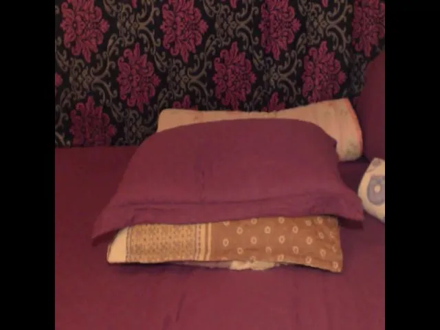 Live sex webcam photo for Indiandolly4u #272925189