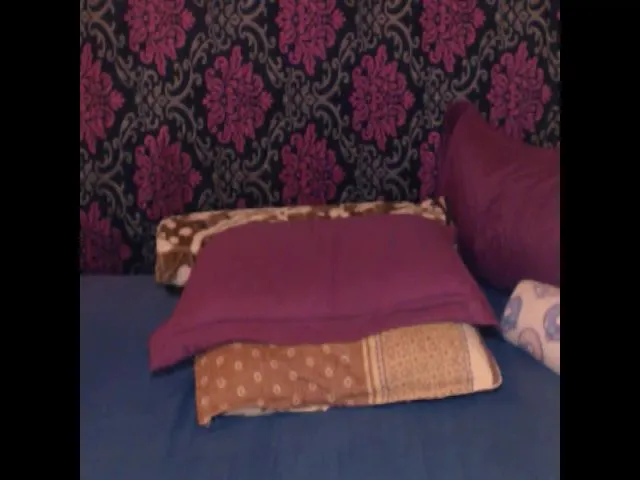 Live sex webcam photo for Indiandolly4u #273943204