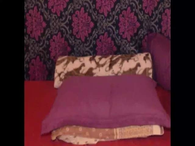 Live sex webcam photo for Indiandolly4u #274213634
