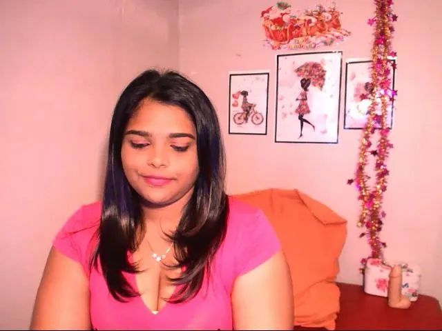 Live sex webcam photo for Indiankimmy #271826140