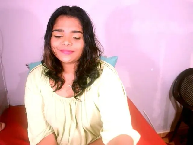 Live sex webcam photo for Indiankimmy #271931289