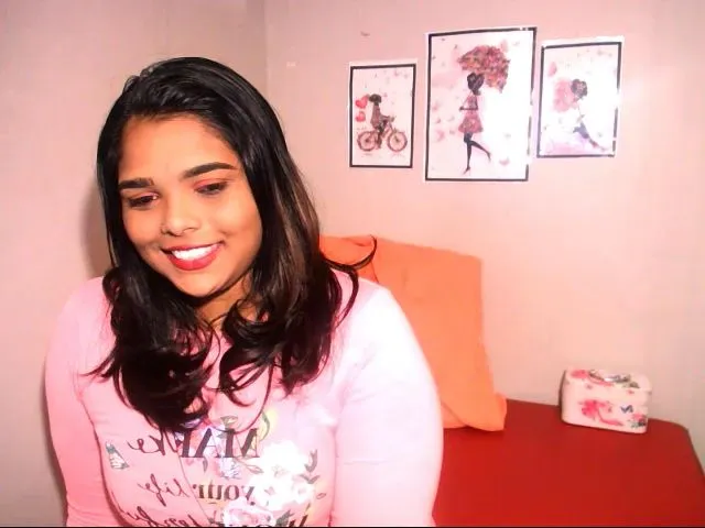 Live sex webcam photo for Indiankimmy #271977228