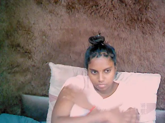 Live sex webcam photo for Indianpride #271952929