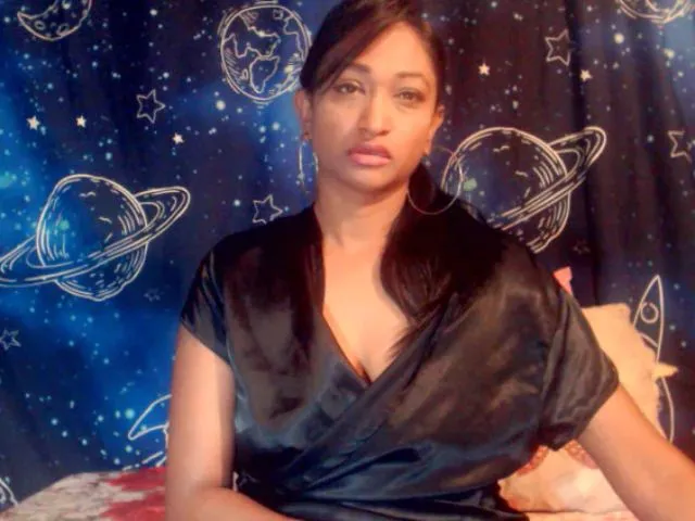 Live sex webcam photo for Indianspicey #272261888