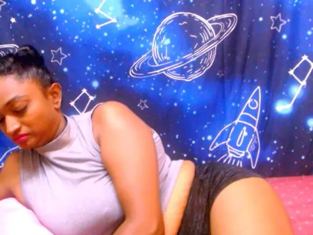 Live sex webcam photo for Indianspicey #272370072