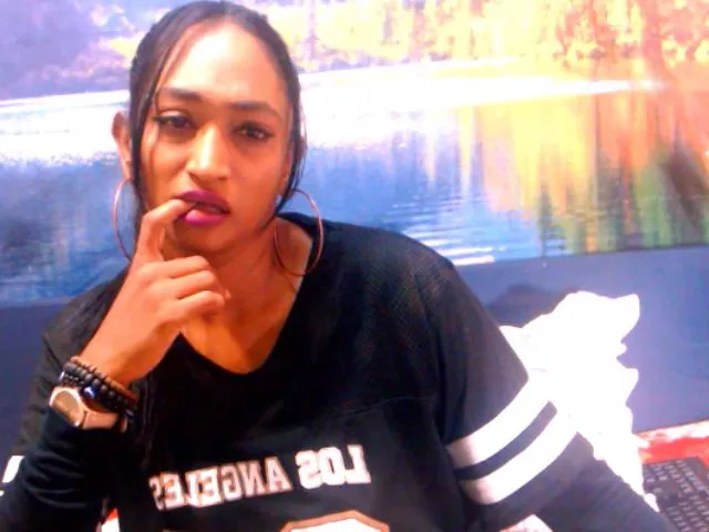 Live sex webcam photo for Indianspicey #272827183