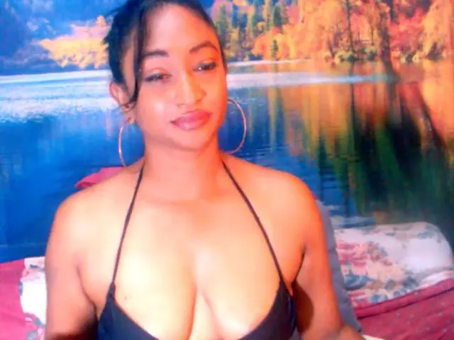 Live sex webcam photo for Indianspicey #272896055