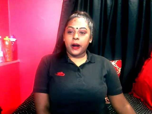 Live sex webcam photo for Indianstorm4u #272922648