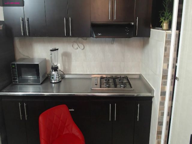 Live sex webcam photo for Infernalsexx #273104024