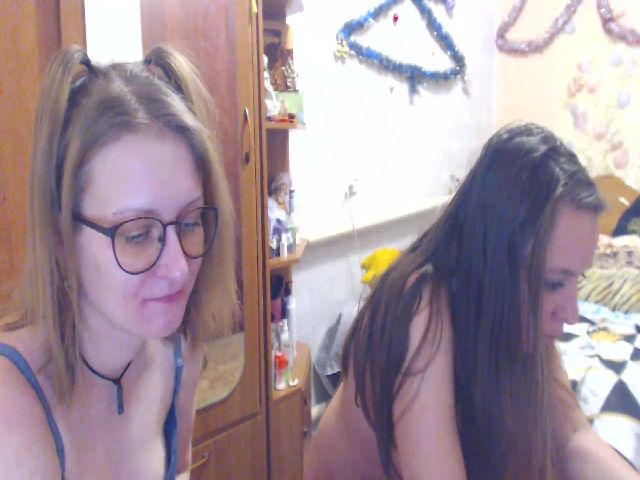 Live sex webcam photo for Ingret_love #271945325