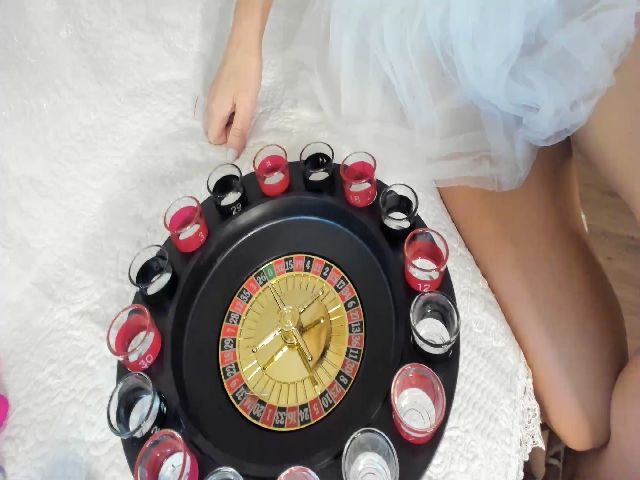 Live sex webcam photo for Ingrid_honey #274303819