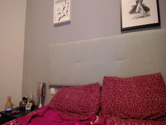 Live sex webcam photo for Inna_inna1 #272753941