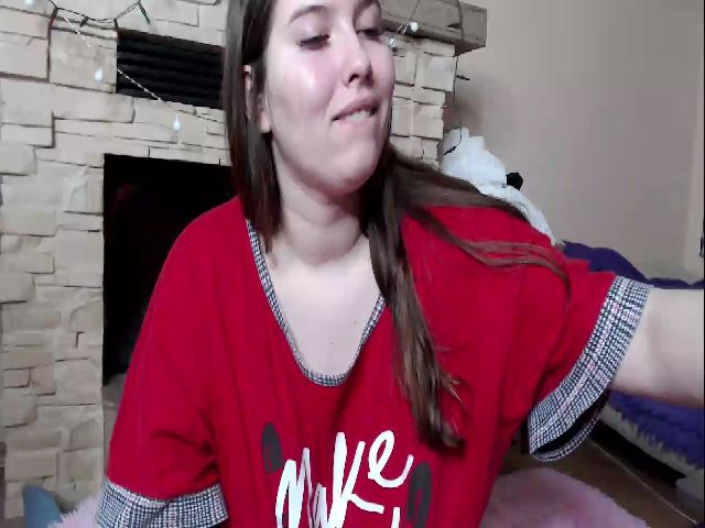 Live sex webcam photo for Innocent_Di #271884231