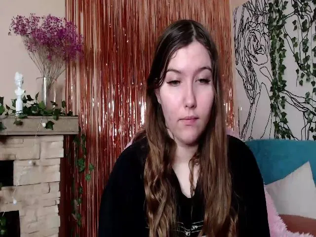 Live sex webcam photo for Innocent_Di #273124228