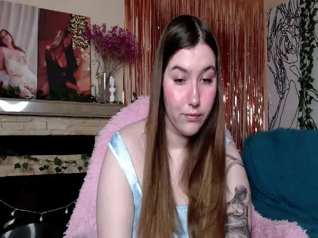 Live sex webcam photo for Innocent_Di #273534711