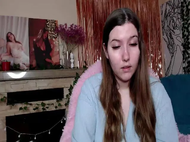 Live sex webcam photo for Innocent_Di #273557391