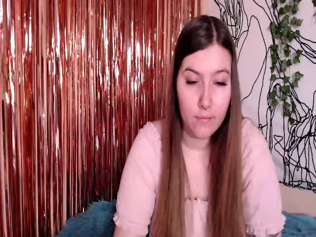 Live sex webcam photo for Innocent_Di #273661066
