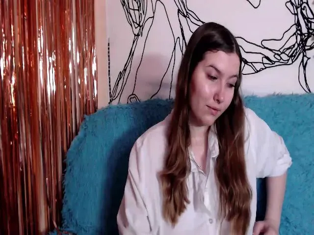Live sex webcam photo for Innocent_Di #273718464