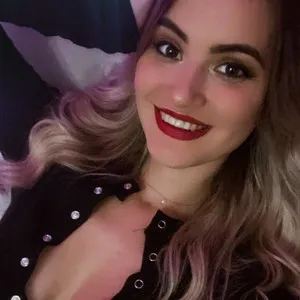 Live sex webcam photo for InsatiableFox #291528915