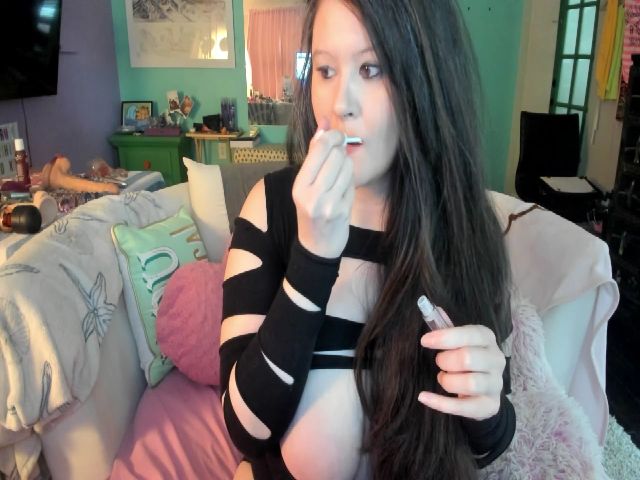 Live sex webcam photo for Intensifyy #272596787