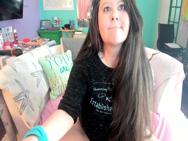 Live sex webcam photo for Intensifyy #272655690