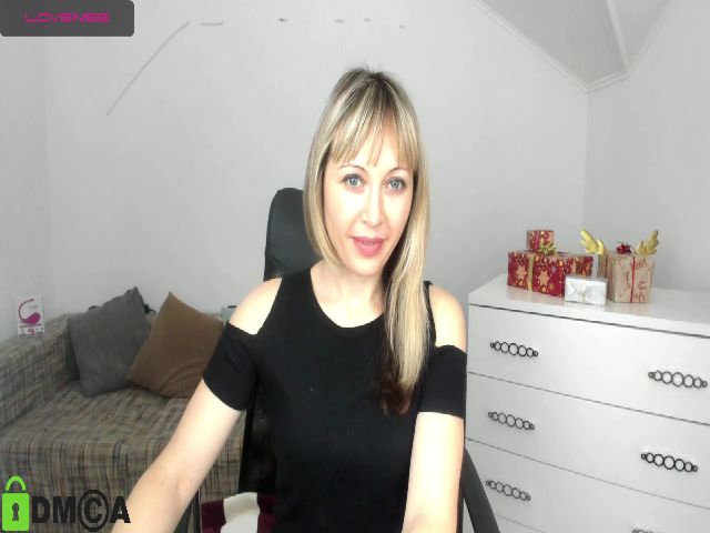 Live sex webcam photo for Irina_Vega #272040473