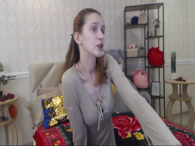 Live sex webcam photo for IrisNichols #271795779