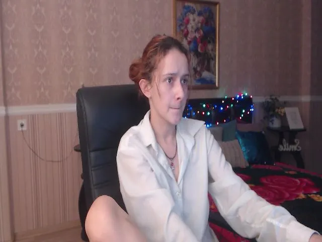 Live sex webcam photo for IrisNichols #272198642