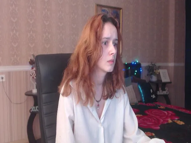 Live sex webcam photo for IrisNichols #272212183