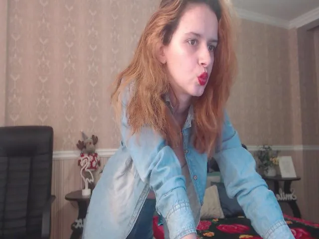 Live sex webcam photo for IrisNichols #272363220
