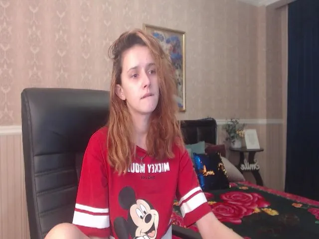 Live sex webcam photo for IrisNichols #272381398