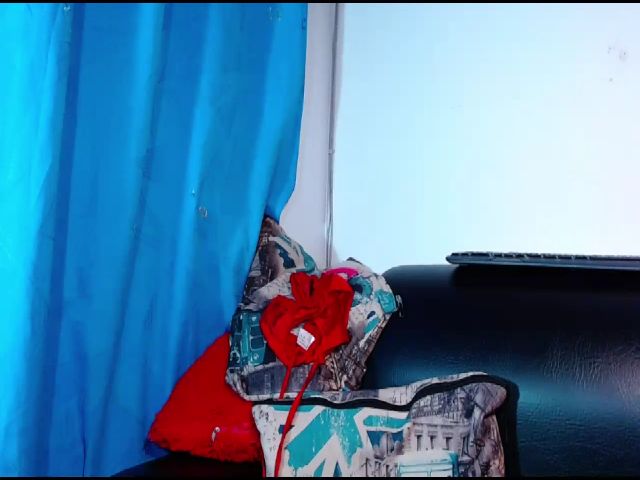 Live sex webcam photo for Irisbrownx #272262812