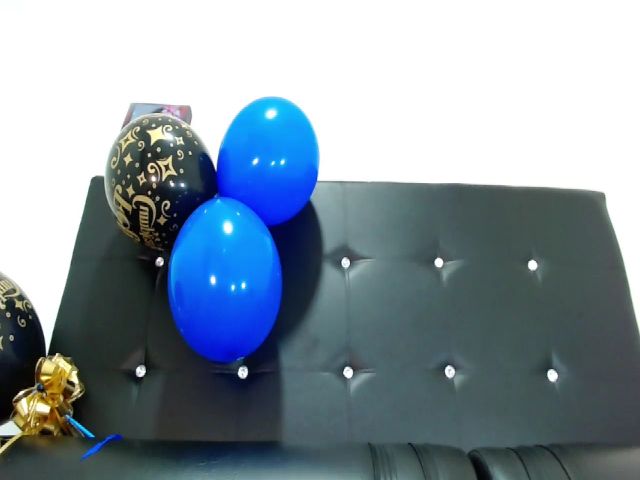 Live sex webcam photo for Irisbrownx #273037919